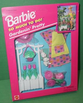 Mattel - Barbie - So Much To Do! - Gardenin' Pretty - Tenue